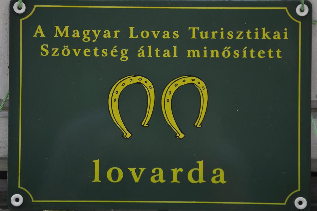 Mathias Lovasudvar Kemence Εξωτερικό φωτογραφία